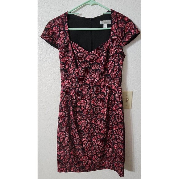 Dressbarn Dresses & Skirts - Dressbarn Cocktail Dress Women's 4 Pink Leaves Print Pencil Formal Tropical